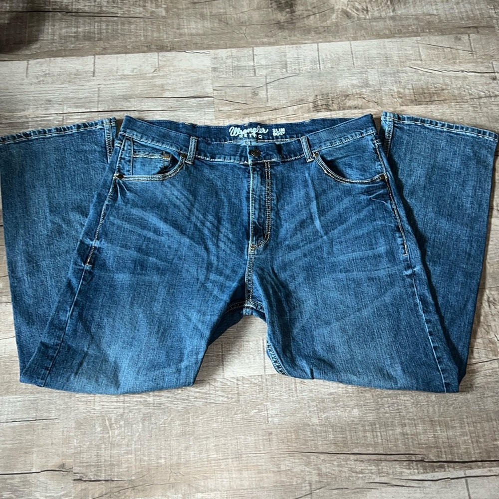 Wrangler Retro Slim Boot Size 40/32 - image 1